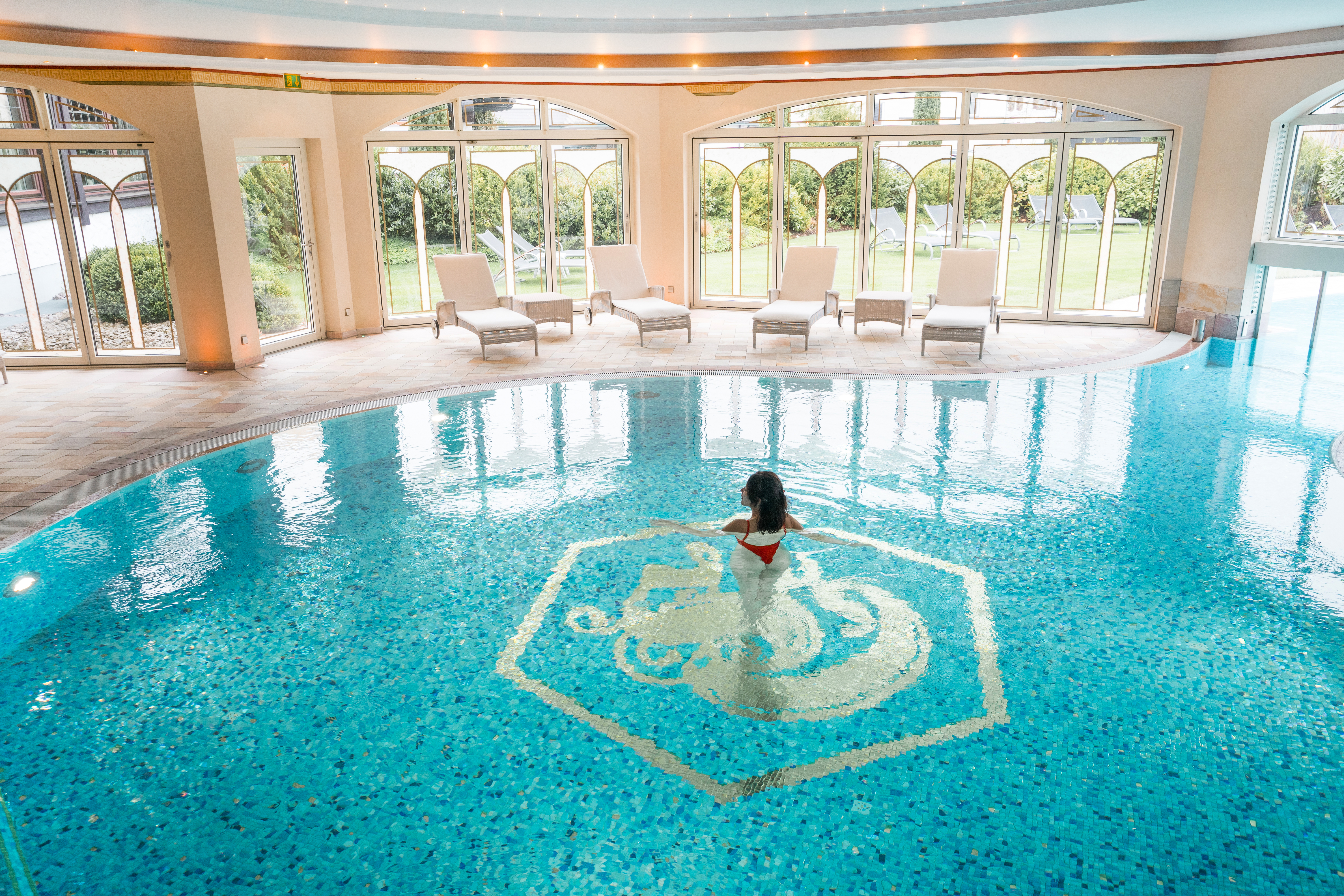 Pool_Innen_Salzwasser_.jpg